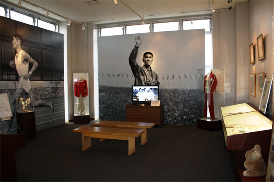 円谷幸吉メモリアルホール 展示1
